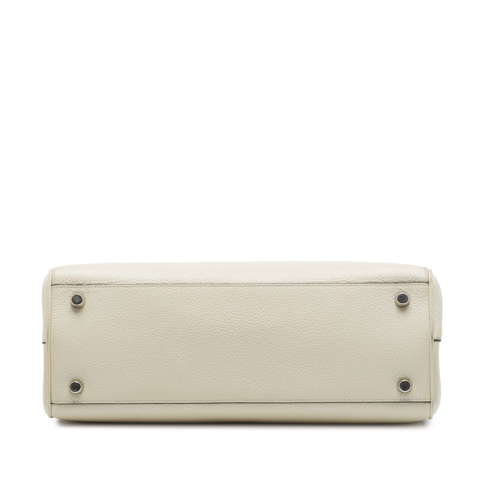 Pre-Loved Gucci Small Grained Calfskin Zumi Top Handle Bag - Picture 3 of 6